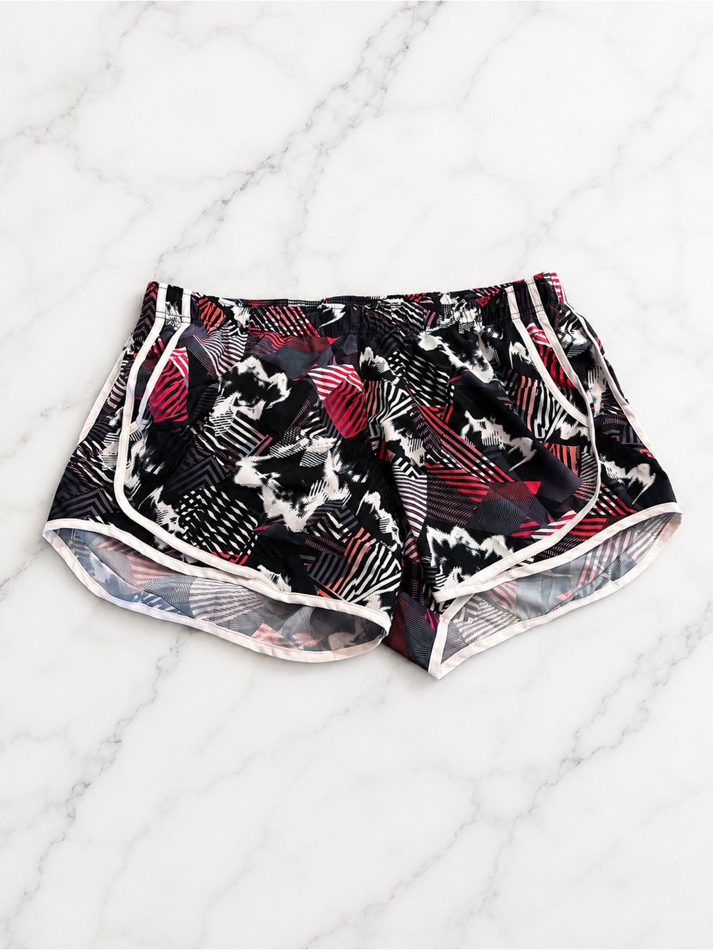 Calvin Klein Women’s XXL Printed Running Shorts Pink Black White Athletic Lined